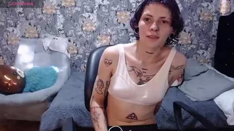 pretty_cristal22 online show from June 25, 9:52 pm