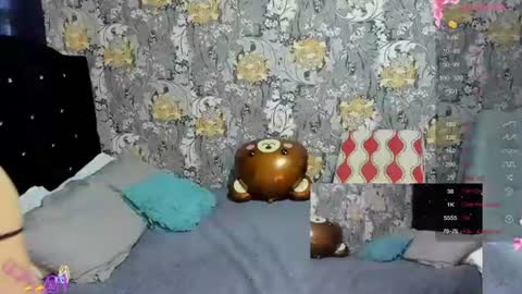 pretty_cristal22 online show from July 3, 12:00 pm