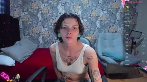 pretty_cristal22 online show from July 12, 4:53 pm
