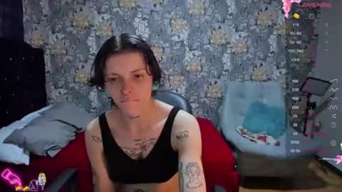 pretty_cristal22 online show from July 19, 10:13 pm