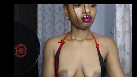 Pretty ebonygirl2 online show from February 9, 6:28 am