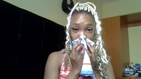 Snapshot of pretty_jazmine chatting on February 15, 4:42 am Jaz online show from February 15, 4:42 am