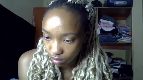 Snapshot of pretty_jazmine chatting on February 25, 2:10 am Jaz online show from February 25, 2:10 am