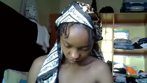 Snapshot of pretty_jazmine chatting on March 3, 4:07 am Jaz online show from March 3, 4:07 am