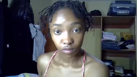 Snapshot of pretty_jazmine chatting on March 5, 2:51 am Jaz online show from March 5, 2:51 am