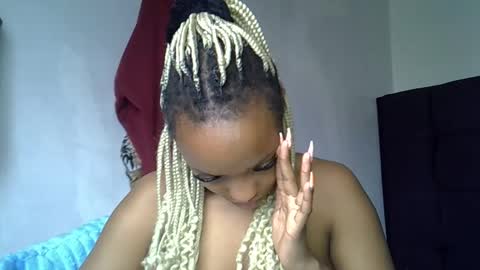 Snapshot of pretty_jazminee chatting on June 10, 7:07 am pretty jazminee online show from June 10, 7:07 am