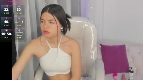 Snapshot of pretty_johnson_ chatting on September 18, 12:29 pm pretty online show from September 18, 12:29 pm