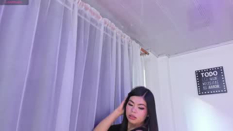 pretty online show from March 7, 12:24 pm