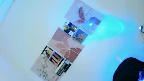 Flor online show from November 11, 5:07 am