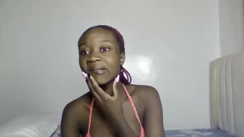 pretty luv1 online show from March 23, 9:46 am