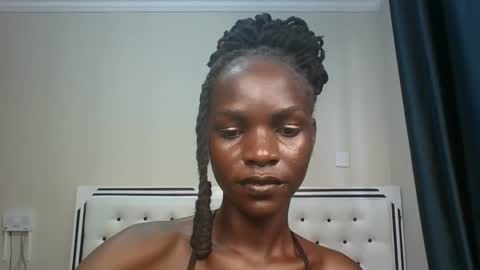Snapshot of pretty_midnight_desire chatting on October 10, 7:29 am Pretty online show from October 10, 7:29 am