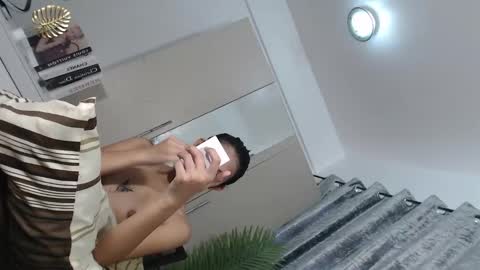 Snapshot of pretty_molly18 chatting on January 28, 5:32 am Its me Molly 3 online show from January 28, 5:32 am