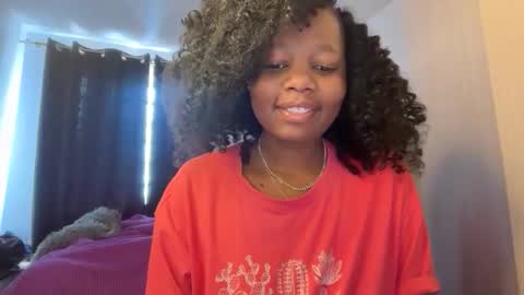 Snapshot of pretty_peaches chatting on February 26, 9:08 am Pretty peaches online show from February 26, 9:08 am