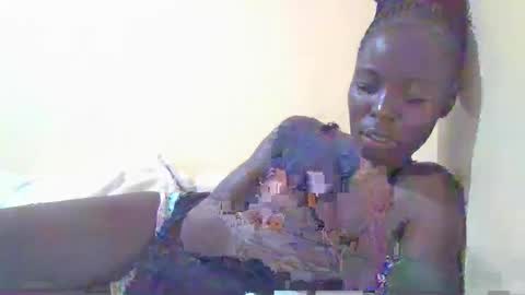 pretty_petite_ebony online show from January 20, 7:14 pm