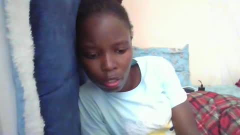 Snapshot of pretty_petite_ebony chatting on May 6, 10:09 am pretty_petite_ebony online show from May 6, 10:09 am