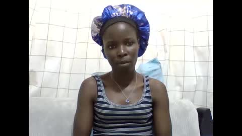 Snapshot of pretty_petite_ebony chatting on May 30, 9:28 am pretty_petite_ebony online show from May 30, 9:28 am