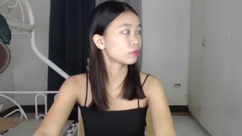 Snapshot of pretty_princes19 chatting on May 13, 7:22 pm Princess online show from May 13, 7:22 pm