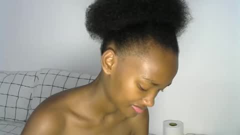 Pretty doll online show from November 18, 7:35 am