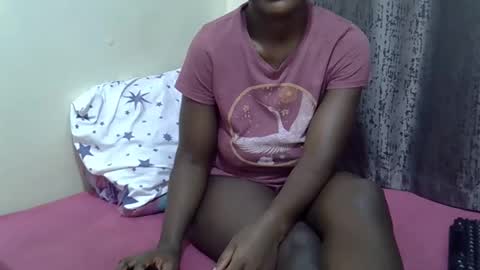 pretty_sheanna online show from December 18, 9:54 pm