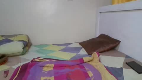 Snapshot of pretty_shila chatting on October 25, 11:51 am pretty_shila online show from October 25, 11:51 am