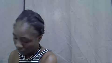 Twirl online show from March 10, 12:10 pm