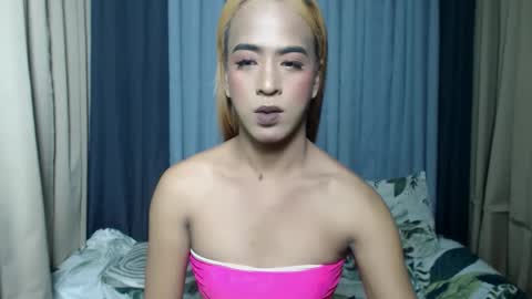 AYESHA online show from February 7, 8:29 am