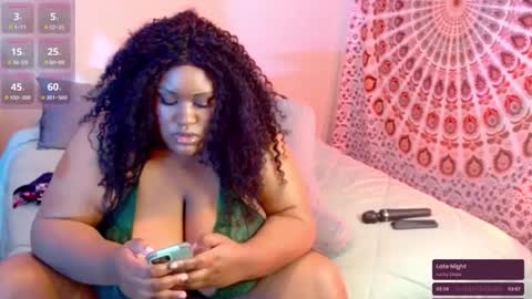 Miss Pretty online show from February 5, 3:13 am