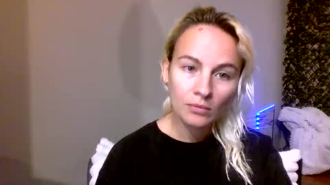 Missy  Jack online show from February 4, 10:26 pm