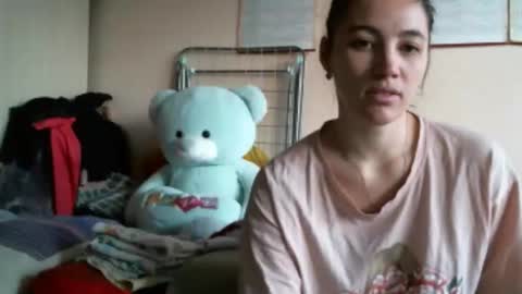 Snapshot of prettybella_7 chatting on November 26, 5:08 am Bella online show from November 26, 5:08 am