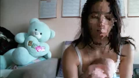 Snapshot of prettybella_7 chatting on December 14, 5:46 am Bella online show from December 14, 5:46 am