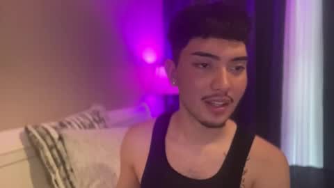 boy ken online show from April 21, 11:51 pm