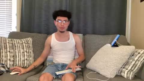 boy ken online show from July 21, 9:17 pm