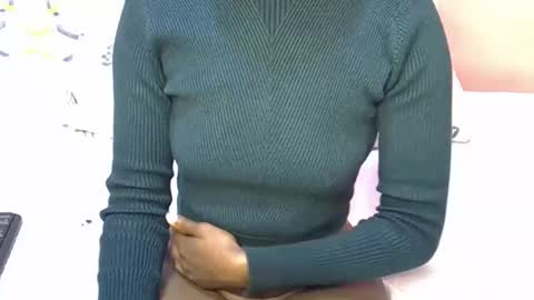 Snapshot of prettybree01 chatting on March 24, 9:31 pm bridget online show from March 24, 9:31 pm