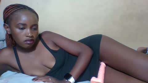 Snapshot of prettycarl_2 chatting on February 26, 8:44 pm prettycarl_2 online show from February 26, 8:44 pm