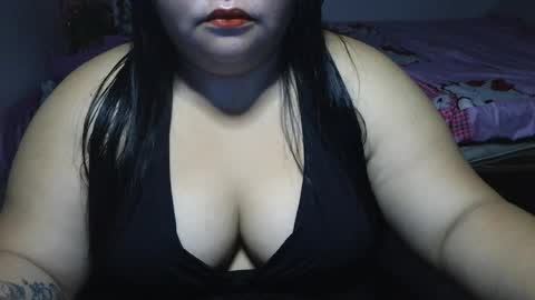 prettycarla online show from April 26, 12:30 am