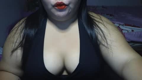 prettycarla online show from May 7, 1:00 am