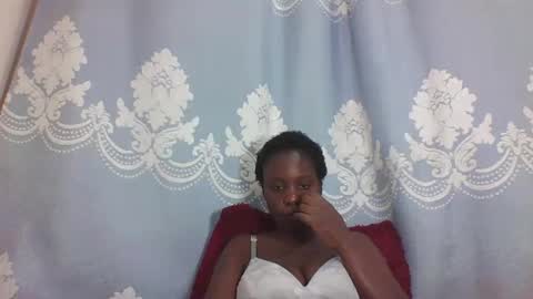 SHANIA online show from February 12, 6:51 pm