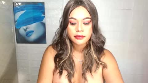 prettydiannara online show from March 6, 12:10 am