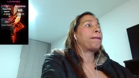 Snapshot of prettyduration chatting on April 1, 11:02 pm Caro sins online show from April 1, 11:02 pm