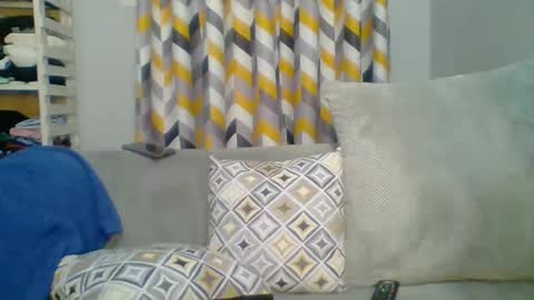 PrettyEla online show from October 19, 9:37 pm