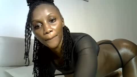 Pretty darkskin doll online show from July 22, 10:07 am