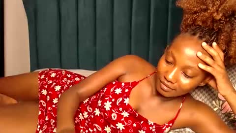 Mary online show from November 15, 5:20 pm