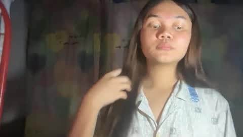 prettygurl25 online show from September 13, 2:33 am