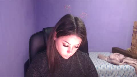 prettyjulliette online show from February 1, 2:45 pm