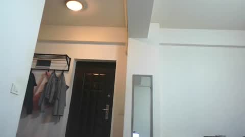 prettyjulliette online show from July 6, 12:57 pm