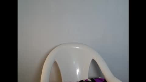 Snapshot of prettylove5 chatting on October 20, 8:59 am evelyn online show from October 20, 8:59 am