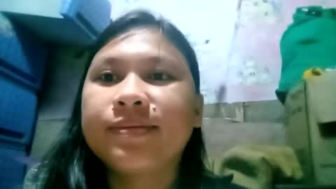 Snapshot of prettyneca5991 chatting on March 16, 12:20 pm prettyneca5991 online show from March 16, 12:20 pm