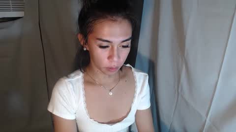 Odette online show from November 23, 5:57 pm