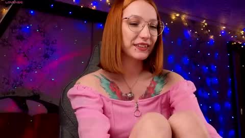 Snapshot of prettyreckess chatting on April 14, 12:33 pm Mila -NONUDE MODEL online show from April 14, 12:33 pm