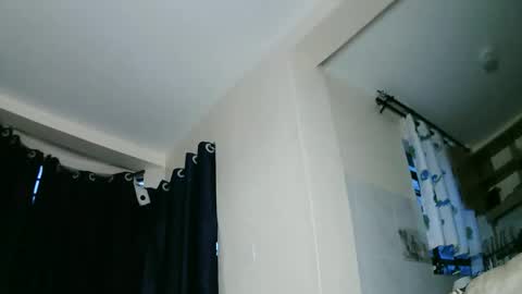 prettyreen online show from October 7, 3:25 am